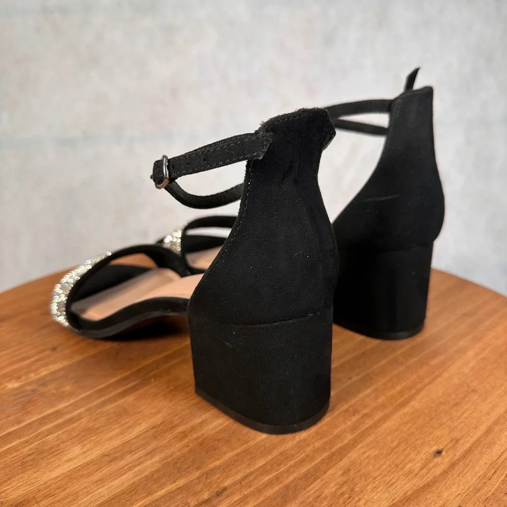 Madden NYC Block Heel Sandals Womens 10 Black Rhinestone Good Strappy Heels